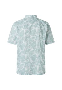 Camicia a maniche corte color azzurro chiaro con motivo astratto a foglie bianche. Caratterizzata da un colletto standard e una vestibilità rilassata. Tessuto leggermente texturizzato.