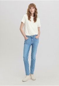 hessnatur Jeans Straight Leg - light blue