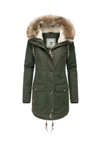 Grønn parkas med hette i falsk pels, frontlommer, trykknapper, justerbare snorstrenger og myk indre fôr.