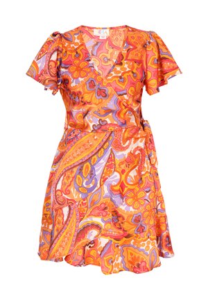 Šaty s krátkými rukávy a zavinovacím střihem v živých barvách oranžové, růžové, fialové a žluté s květinovými a paisley vzory, zdobené volánkovým lemem a výstřihem do V.