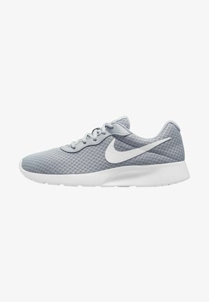 Nike Sportswear TANJUN - Zapatillas - wolf grey