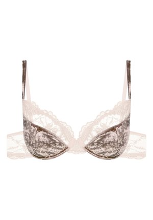 Aksamitowy stanik z koronką, z podszewką, w jasnym beżowym kolorze, z falbaniastym wykończeniem z koronki, regulowanymi ramiączkami oraz zapięciem na haftki z tyłu.