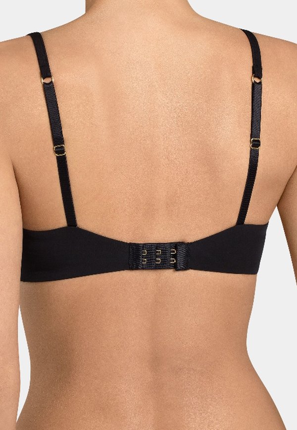 BODY MAKE-UP  - Push-up bra4