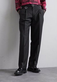 Études LOOSE SUIT PANT - Uzvalka bikses - black