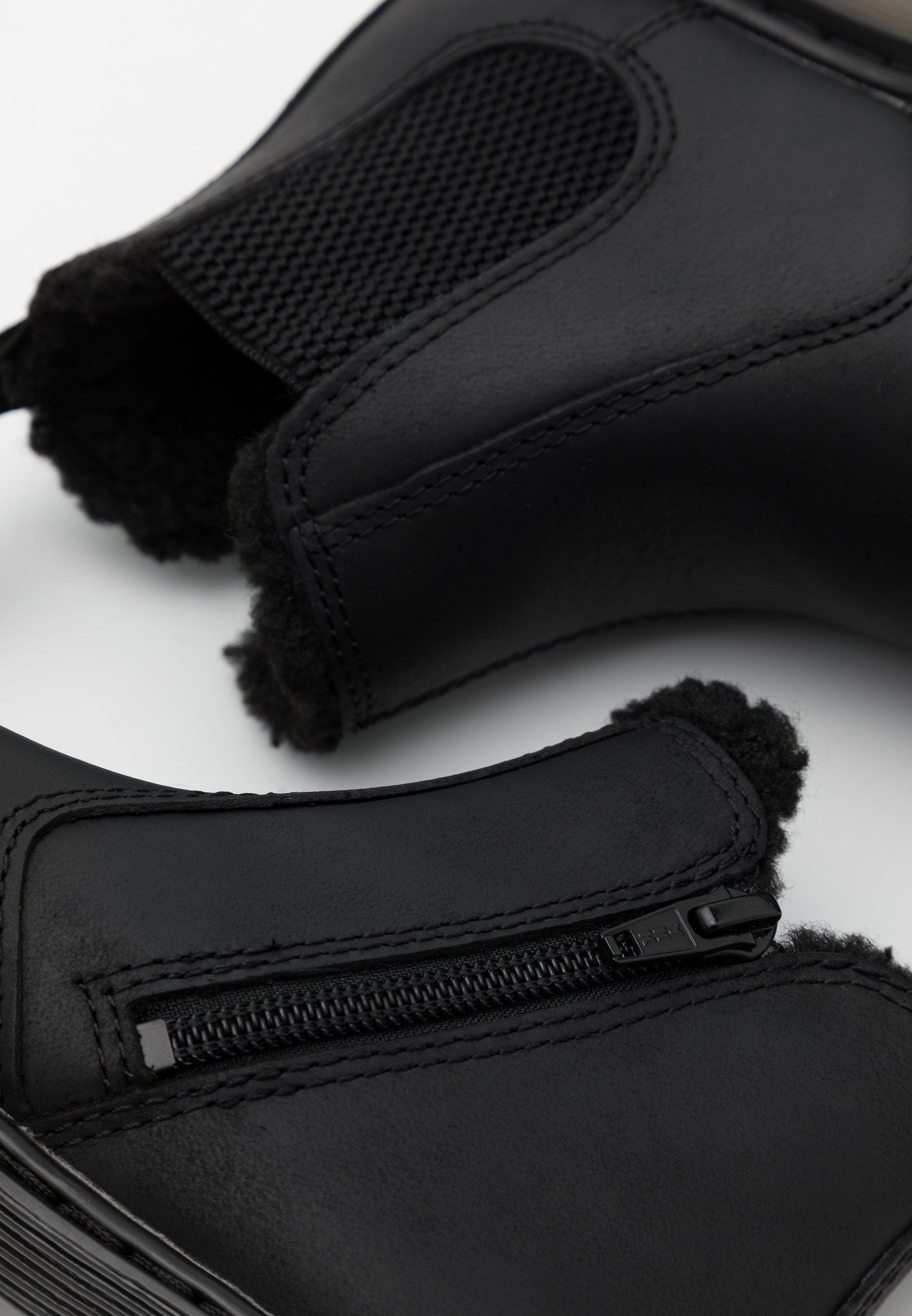 doc martens leonore black