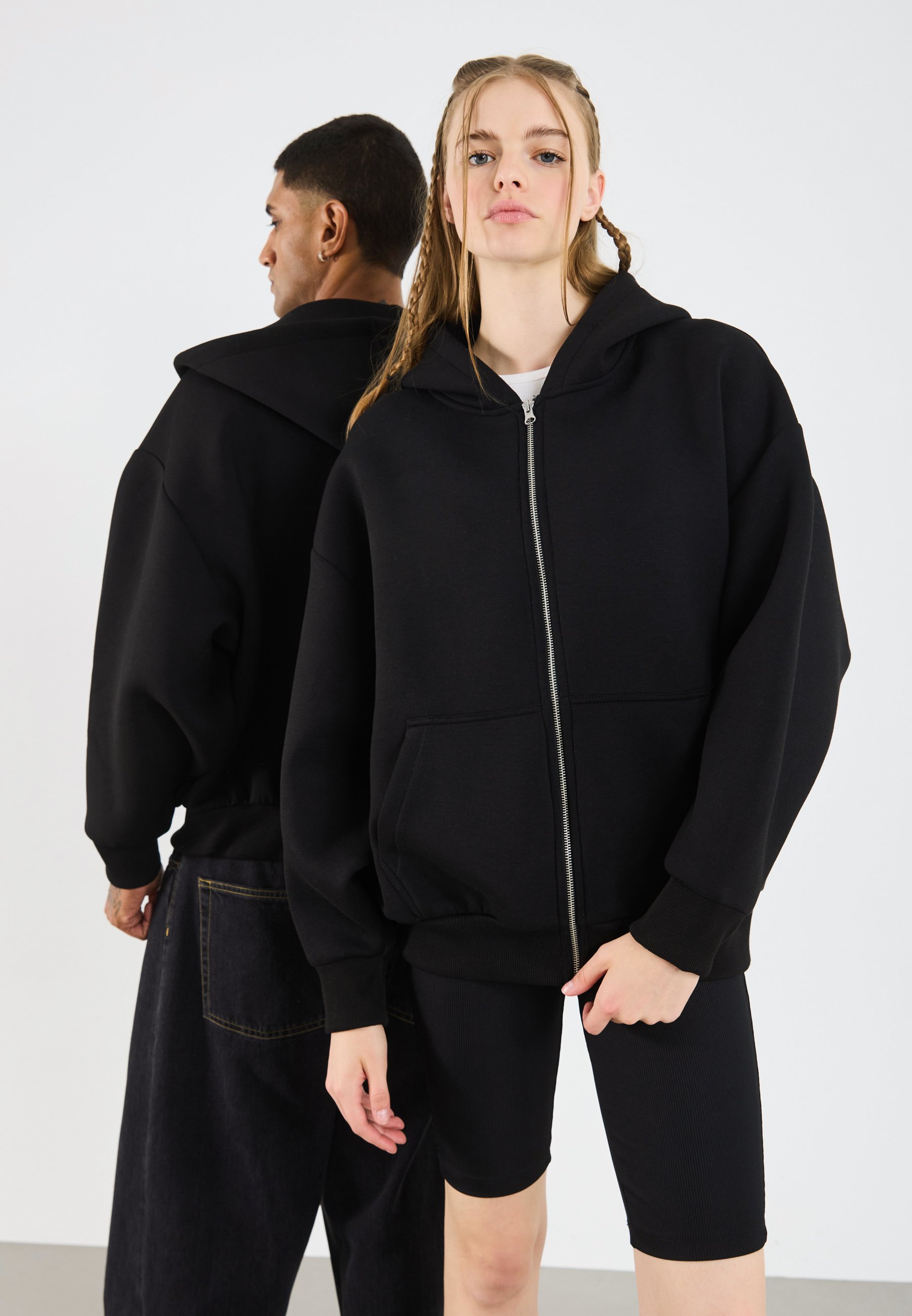 deepweb Zipup STUDIO WATC – Hoodie. Zipped Oversized Black α‬ ブラック Hoodie トップス