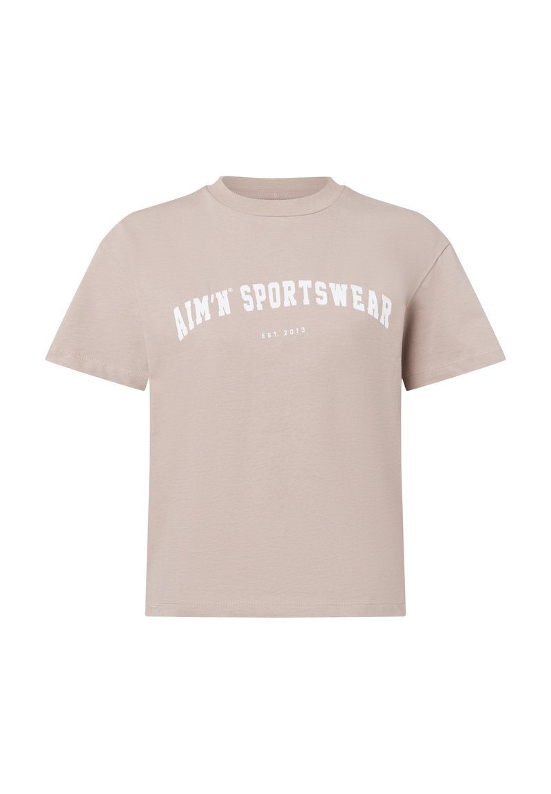 Light beige short-sleeve T-shirt in cotton with a round neckline, featuring white text "AIM'N SPORTSWEAR" and "EST. 2013" in a curved design.