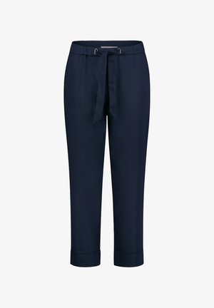 Marineblaue, verjüngte Hose aus leichtem Stoff, mit Taillenbund zum Schnüren und umgeschlagenen Bündchen für verstellbare Länge. Glatte Textur, keine sichtbaren Muster.