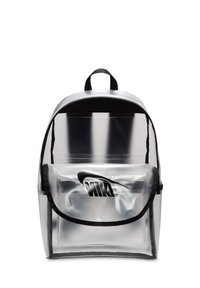 Transparent ryggsekk laget av blankt materiale med et svart håndtak, har en frontlomme og en fremtredende svart Nike-logo.