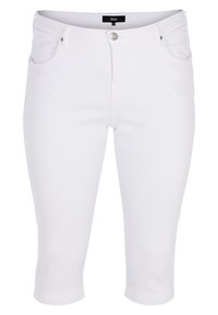 Pantalones cortos de mezclilla blancos hasta la rodilla con un diseño clásico de cinco bolsillos, cierre frontal con botón y una textura limpia y suave. Sin patrones visibles.