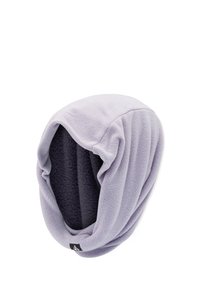 Gaiter de cuello de forro polar púrpura, textura suave, diseño tubular, interior forrado en un forro polar más oscuro, cuenta con una etiqueta de logo a un lado.