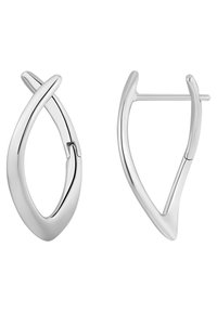 Boucles d'oreilles en argent en forme de goutte allongée tordue avec une finition polie et un fermoir à tige sécurisé.