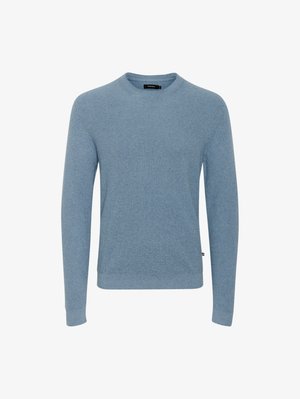 Blauwe gebreide trui met een ronde hals, lange mouwen en ribgebreide manchetten en zoom. Heeft een gestructureerde stof met een zachte afwerking.