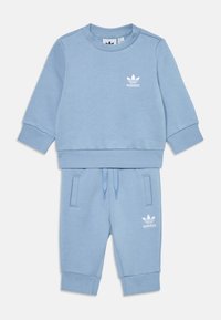 Unselected, tactile blue