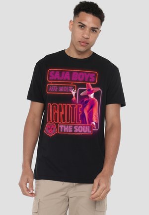 NETFLIX, KPOP DEMON HUNTERS SAJA BOYS GLOWING LIGHTS JINU - Print T-shirt - black