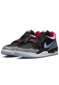 Jordan AIR JORDAN LEGACY 312 - Joggesko - black/wolf grey-valor blue-univ red-white
