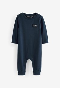 Navy-blauer Babystrampler aus weichem Material, mit langen Ärmeln, gerippten Bündchen, Rundhalsausschnitt und einer Fronttasche mit Etikett.