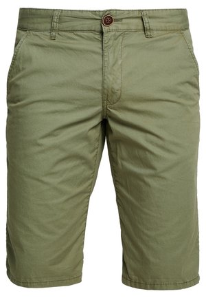Olivenfarvede herreshorts til knæet med forlommer, bæltestropper og brun knaplukning i taljen.