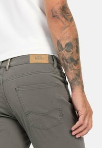 camel active Stoffhose - rock grey