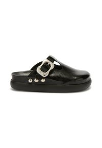 Mule neri in pelle, slip-on, con punta rotonda, dotati di una fibbia argentata, tre borchie decorative e una finitura texture. Suola nera.