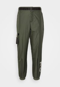 EA7 Emporio Armani Teplákové kalhoty - olive