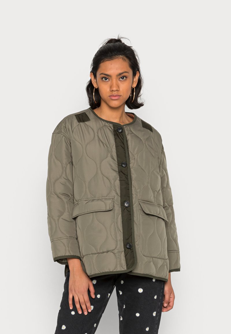ONLY ONLCHARLEE JACKET - Casaco leve - deep lichen green