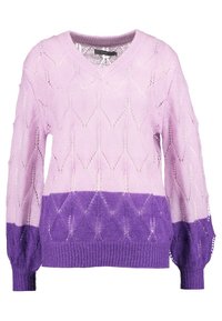 V-ringad tröja med ett diamantspetsmönster, med en övergång från ljus lavendel till mörklila vid fållen och långa ärmar.