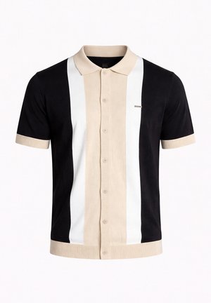 Polokošeľa s krátkym rukávom s vertikálnymi béžovými, bielymi a čiernymi pruhmi, zapínaná vpredu na gombíky, s béžovým golierom a manžetami.