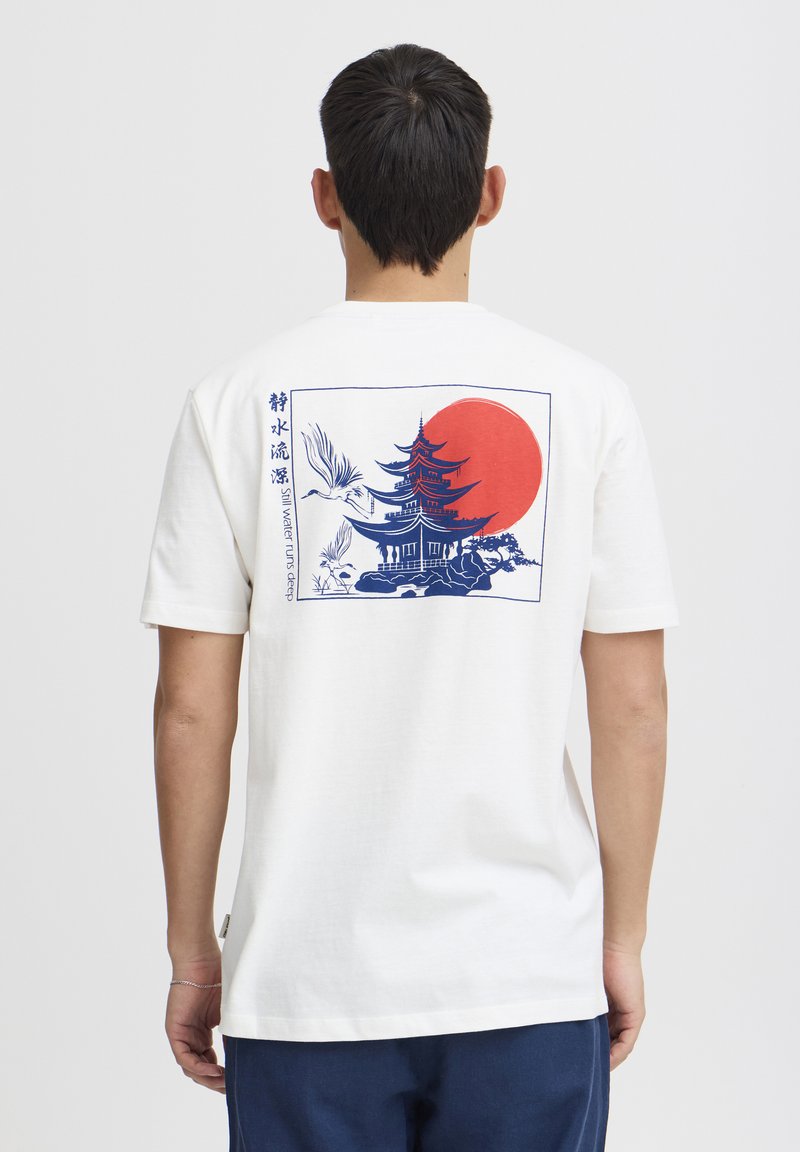 Blend BHTEE BACKPRINT - Μπλουζάκι με στάμπα - snow white