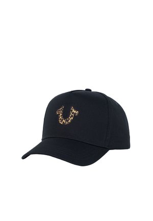 Zwarte baseballpet met gebogen klep en een hoefijzervormig logo met luipaardprint aan de voorkant in het midden.