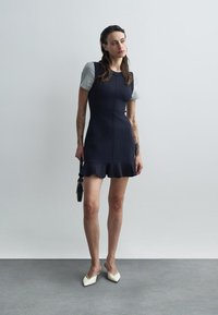 sandro ROBE COURTE  - Pulóverruha - marine