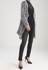 edc by Esprit Trui - black