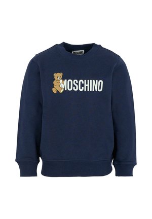 Granatowa bluza wykonana z bawełny, z grafiką niedźwiedzia i białym logo "MOSCHINO" na przodzie. Klasyczny fason z okrągłym dekoltem.