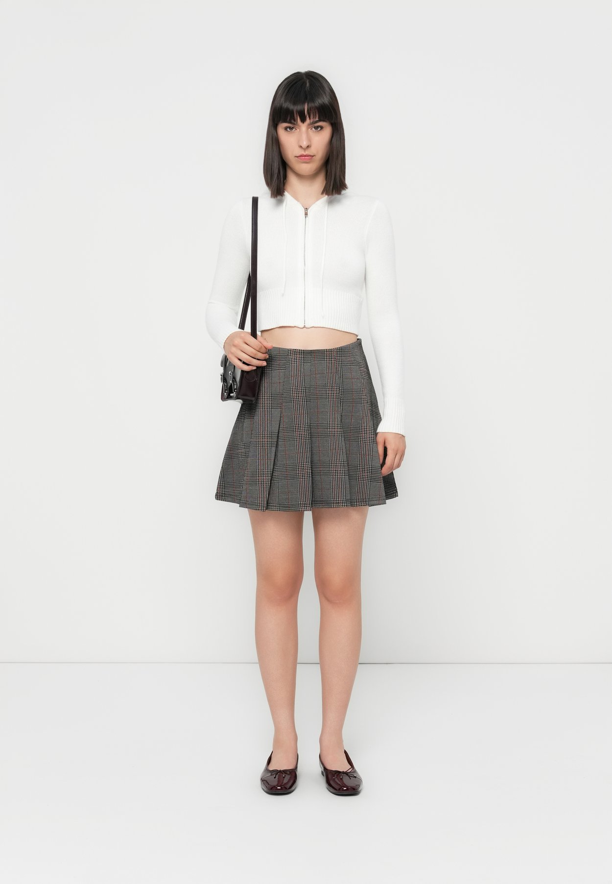 ONLFINE PLEAT SKIRT