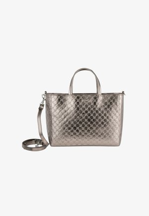 Metallic-silberne Tragetasche mit geprägt Honigwabenmuster, zwei Griffen und abnehmbarem Schultergurt vor weißem Hintergrund.