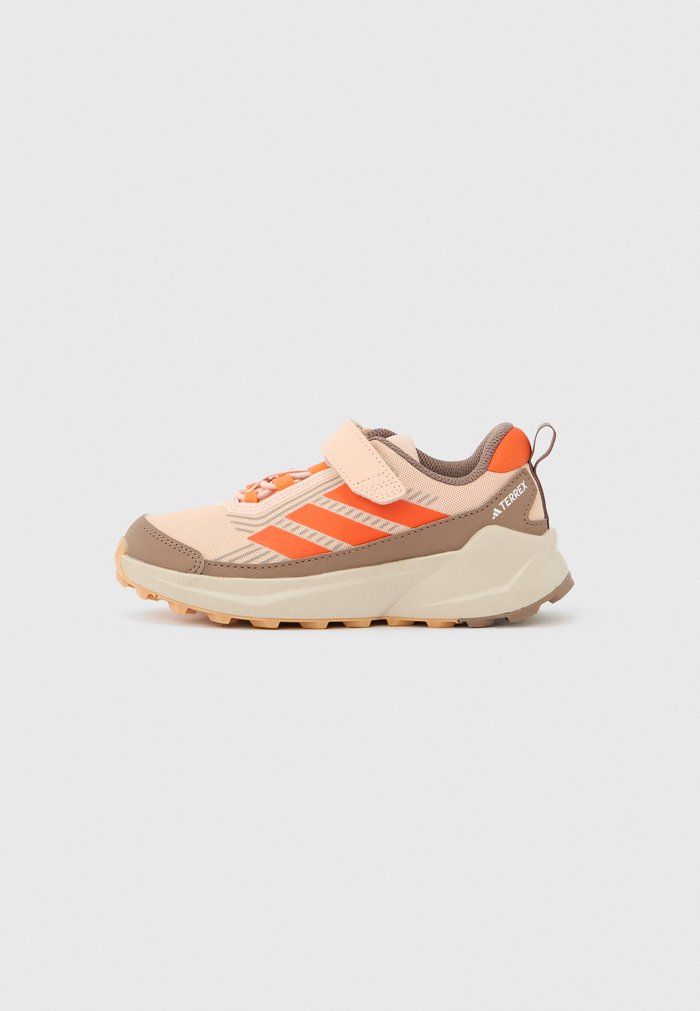 adidas TRAILMAKER 2 UNISEX - Hiking shoes - blush pink/semi impact orange/trace brown