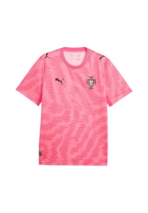 Puma, Equipación de selecciones - rosarosa