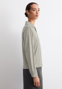 Marc O'Polo Langarmshirt - soft stone melange