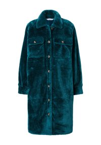 Cappotto in teal, in tessuto plush, con bottoni e due tasche sul petto e colletto a punta. Presenta una texture morbida e una vestibilità rilassata con maniche lunghe.