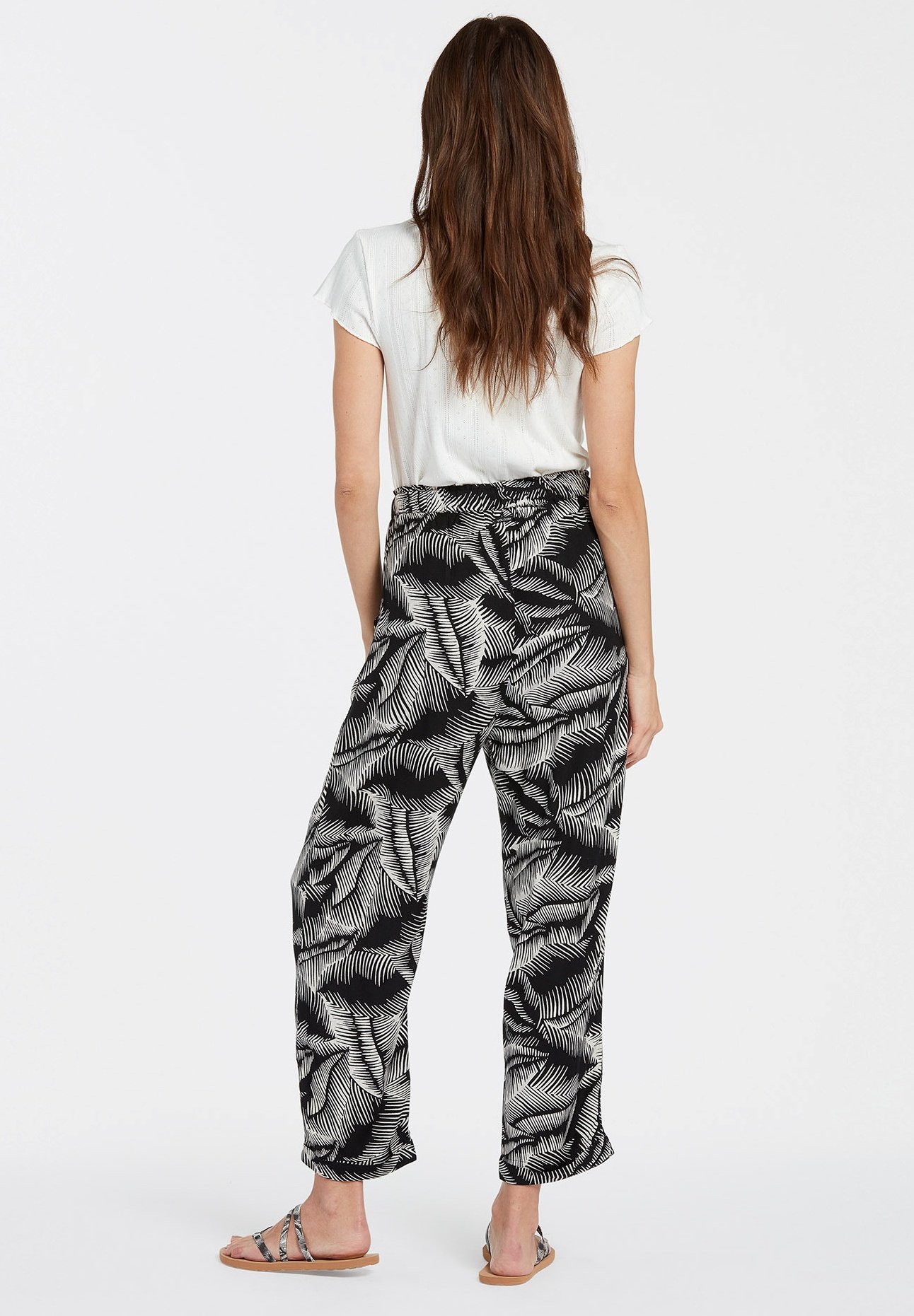 Volcom STAY PALM - Pantaloni - black/white/nero - Zalando.it