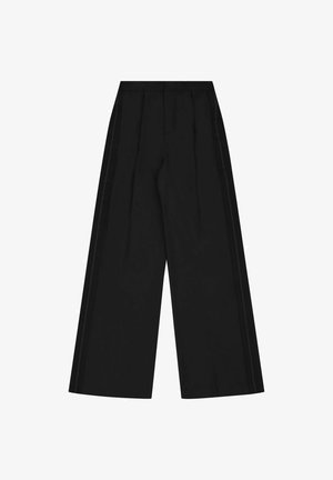 Pantalones negros de pierna ancha con cintura alta y sutiles franjas laterales, mostrados planos sobre un fondo blanco.