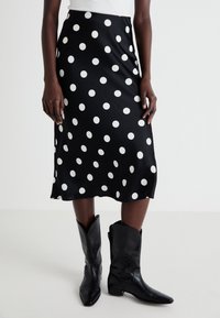 YAS YASPELLA MIDI SKIRT - Jupe trapèze - black/white