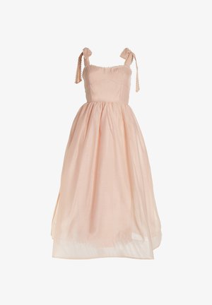 Jasnoróżowa sukienka na ramiączkach z przodu, z wiązanymi akcentami, posiadająca dopasowany gorset i zwiewny, przezroczysty spód z teksturowanym wykończeniem.