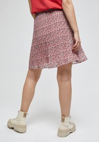 Minus MIRIKKA SHORT SKIRT - Plisirano krilo - pink flower print