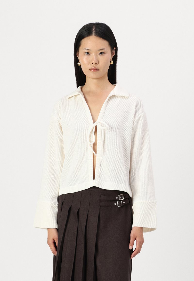 Gina Tricot TIE FRONT CARDIGAN - Kardigan - ecru