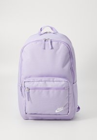 Não selecionado, hydrangeas/white