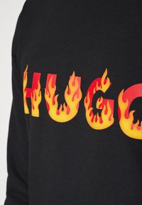 HUGO DITMO - Felpa - black