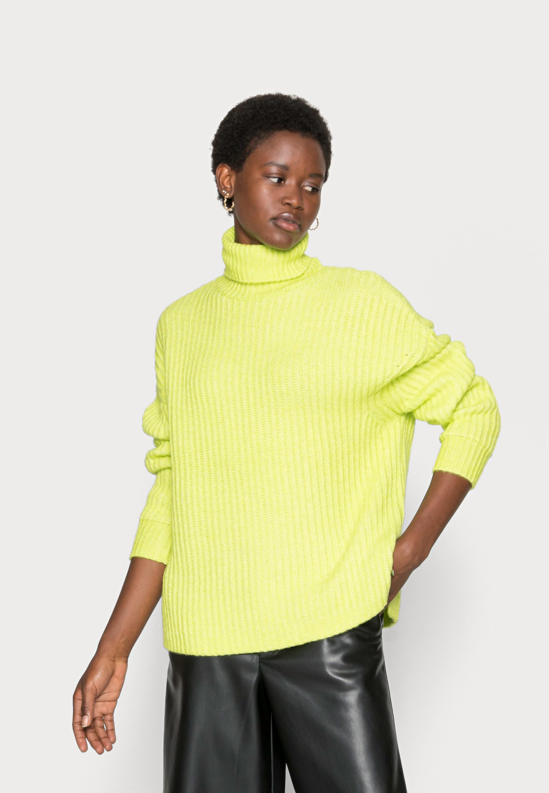 neon jumper