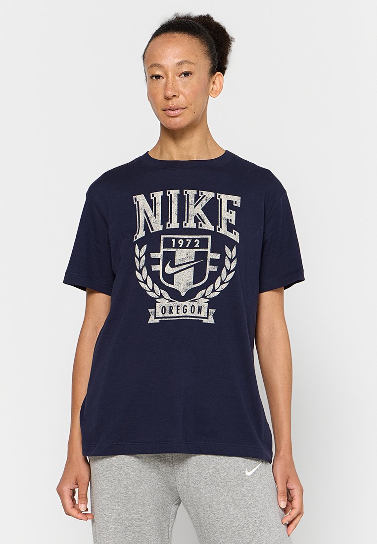 Nike Sportswear T-shirt print donkerblauw Nike Sportswear T-shirt print donkerblauw