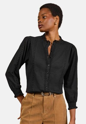 Love & Roses, 3/4 SLEEVE JERSEY BRODERIE TOP - Blusa abotonada - black